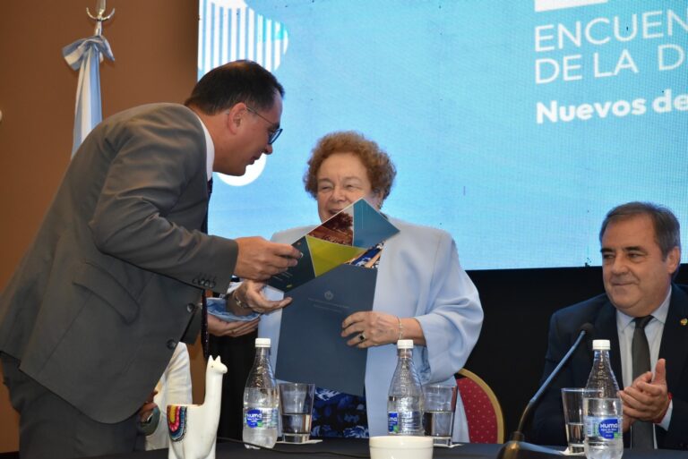 575183601_1287442423422214_2075395008686480011_n