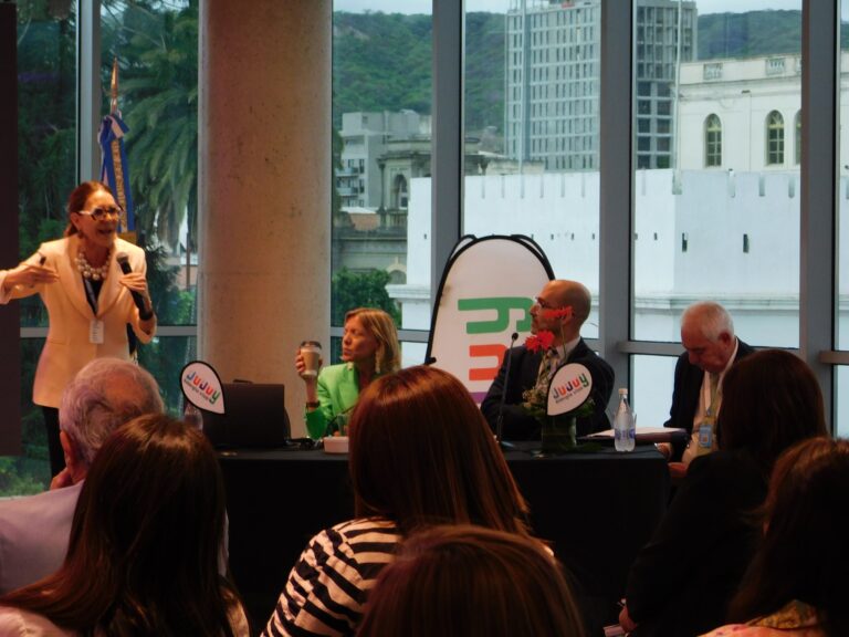 578097227_1288485906651199_5557081082167608295_n