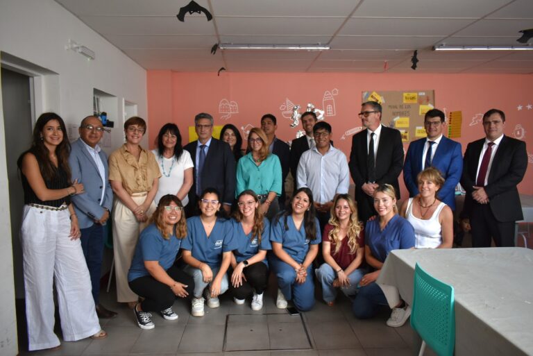 584461313_1299917215508068_4391422148576985752_n