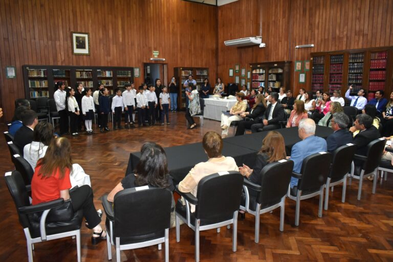 584515811_1299917775508012_7617328819118461899_n